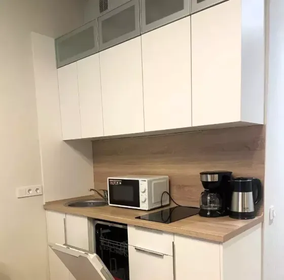 Сдаётся студия 22.0 м² этаж 6 г. Донецк Калининский район пр. Ильича 32 Донецк