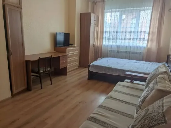 Срочно сдам квартиру в Будённовском районе Донецка на долгий срок! Донецк