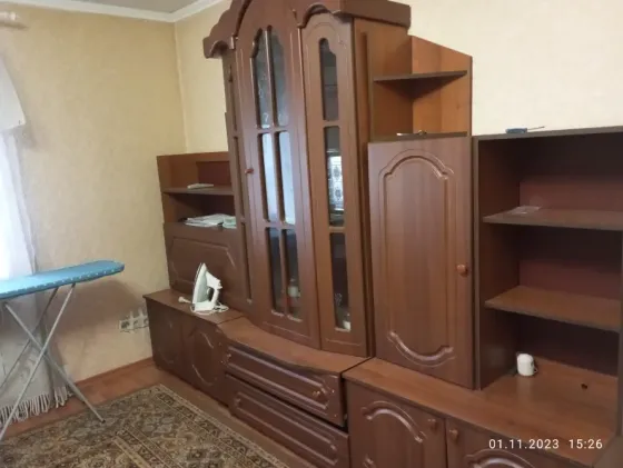 сдам 1-ком квартиру в ленинском р-не, ул. кирова, ост. стоматология Донецк