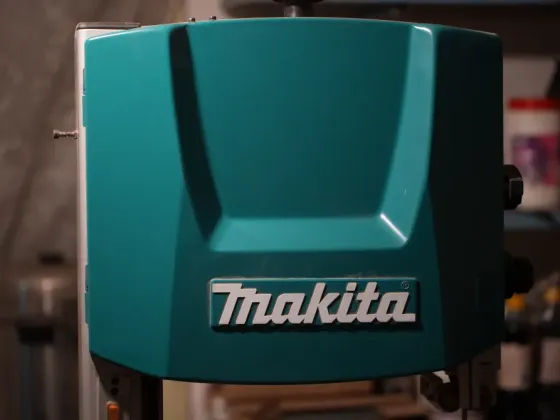 Ленточнопильный станок Makita lb1200f Шахтерск