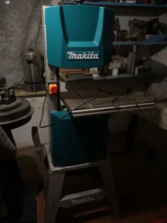 Ленточнопильный станок Makita lb1200f Шахтерск