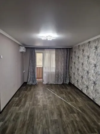 Продам Квартиру на Шахтерской площади Донецк