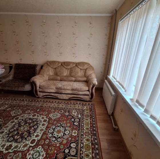 Продам 3-х комнатную в центре Гвардейки Макеевка