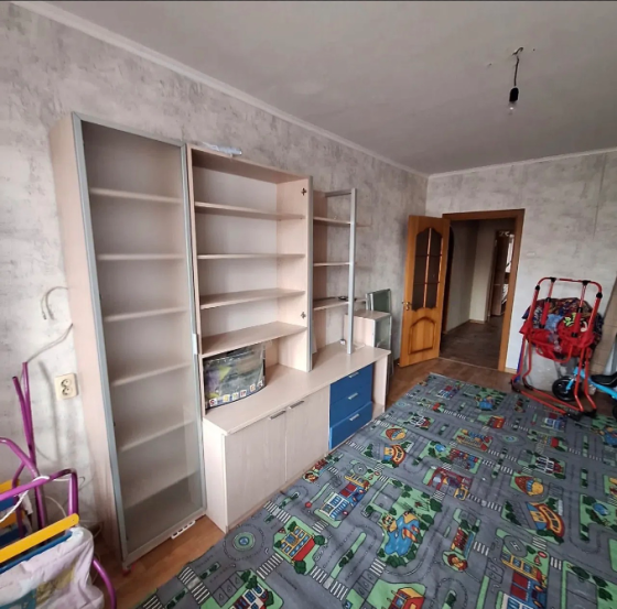 Продам 3-х комнатную в центре Гвардейки Макеевка