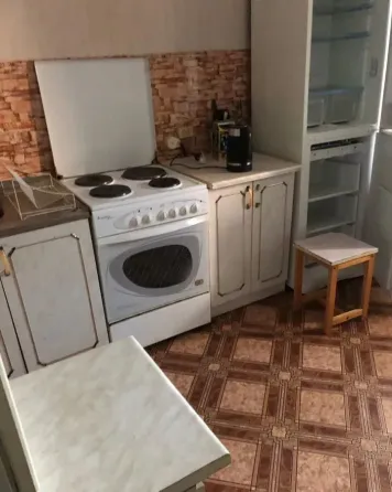сдам 2ух комнатную квартиру Донецк