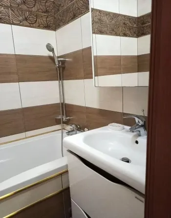 Продам 3-х комн. 92 квм. ул. Батищева, Маяк Донецк