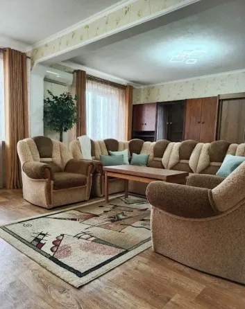 Продам 3-х комн. 92 квм. ул. Батищева, Маяк Донецк