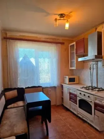 Продам!!! 2-х комнатную квартиру Азотный Донецк