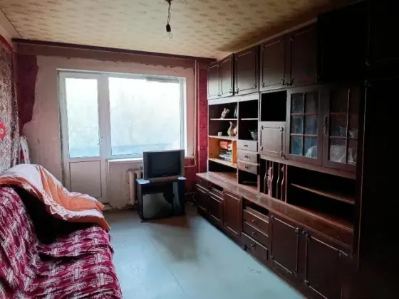 Продам 3 х ком на Текстильщике недорого 92 школа . Донецк
