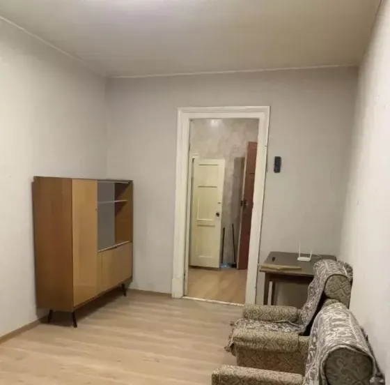 сдам 2ух комнатную квартиру Донецк