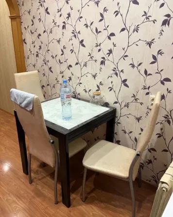 Трехкомнатная квартира Донецк