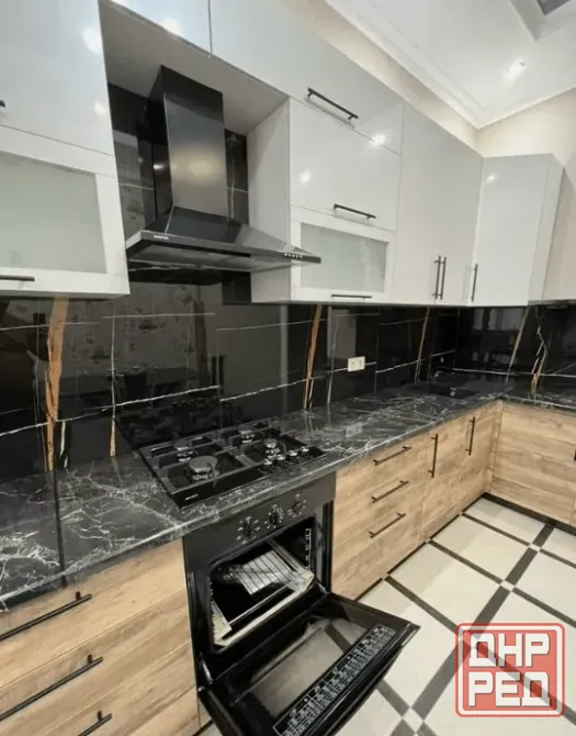 Сдаю однокомнатную квартиру в Буденовском районе Донецка, 52 кв.м2, 3/9 этаж. Донецк - изображение 3