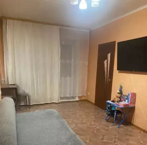 сдам 2ух комнатную квартиру Донецк