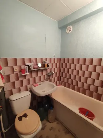Продам 1 комн п. Юбилейное Луганск