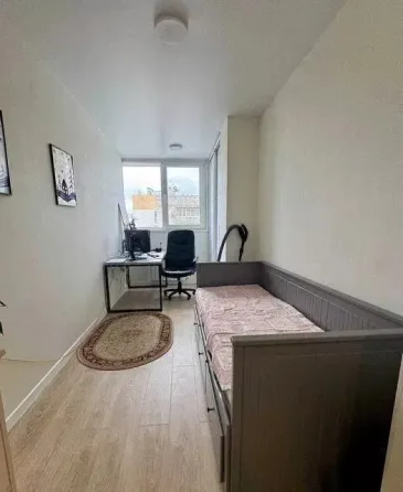 Сдаётся уютная двухкомнатная квартира площадью 56 м². Донецк