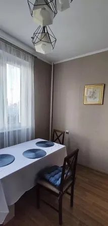 Сдаётся просторная трехкомнатная квартира площадью 65 м² на 8 этаж Донецк
