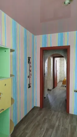 Продам 3х комнатную квартиру в центре города, Солнечный Макеевка
