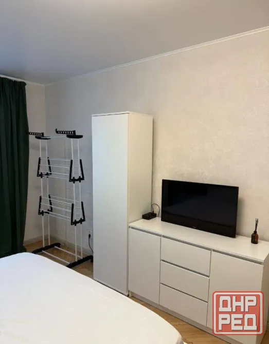 Сдаю однокомнатную квартиру 35.0 м² этаж 3 ворошиловский район,набережная Донецк - изображение 1