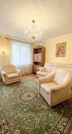 Продам 4 х комн квартиру в центре Донецк