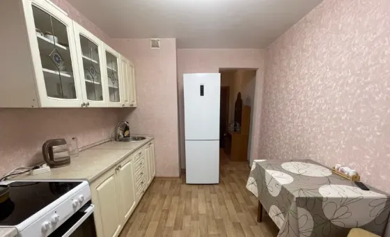 Сдаю однокомнатную квартиру Донецк