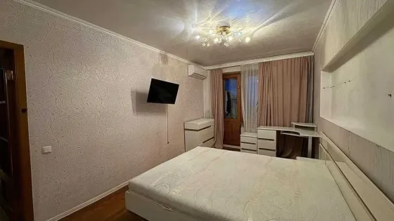 Сдаётся двухкомнатную квартиру, ул.Набережная 115А этаж Донецк