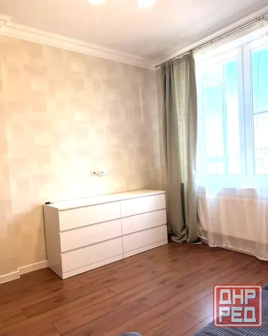 Сдам однокомнатную квартиру в Ворошиловском районе Донецка - ориентир Набережная, кафе Ракушка. Донецк - изображение 3
