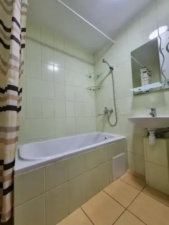 Сдам уютную 1-комнатную квартиру в пролетарском районе Донецк