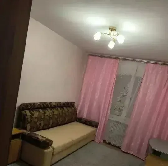 сдам 2ух комнатную квартиру Донецк