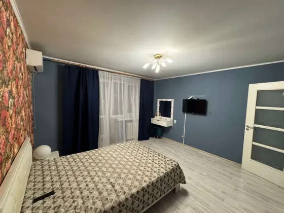 Сдам 2-комнатную квартиру в донецке (45 м²) на длительный срок Донецк