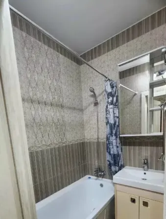 Сдаётся однокомнатная квартира, Кальмиусский район, Мариуполь Мариуполь