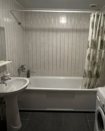 Сдаётся 2-комнатная квартира в донецке (50 м²) на длительный срок Донецк