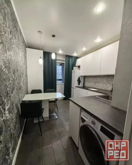 даётся просторная двухкомнатная квартира площадью 40 м² на 7 этаже. Донецк - изображение 2