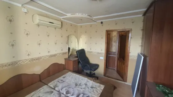 Продам 2-х комнатную квартиру Ясиноватая