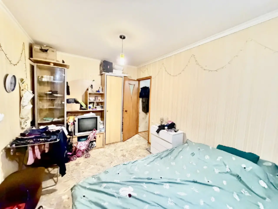 Продам 2 х комн квартиру Дружба Донецк