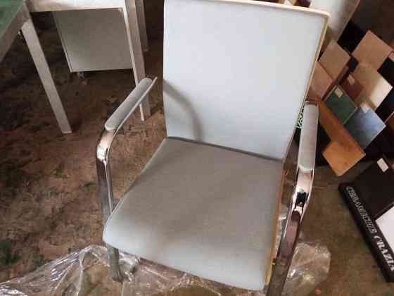 Комплект мебели руководителя кресло стол стул Италия Донецк