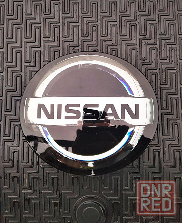 Передняя эмблема NISSAN Rogue X-Trail T32 оригинал Донецк - изображение 1