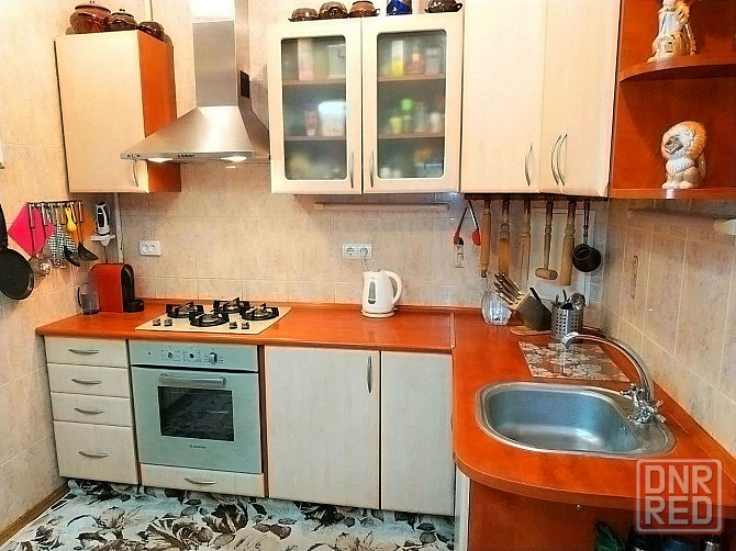 посуточно, г. донецк (днр), 2к, с горячей и холодной водой, центр города ворошиловский район Донецк - изображение 7