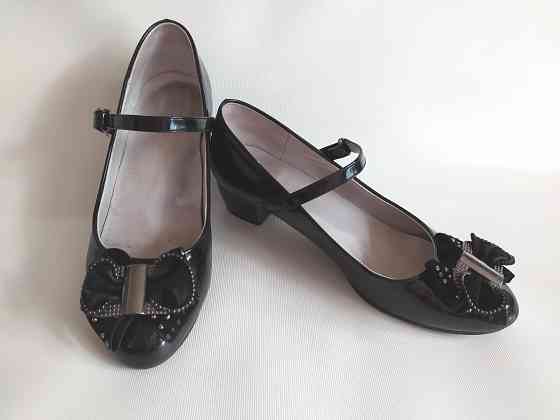 Лаковые черные туфли, 37 размер (стелька 25 см) Донецк