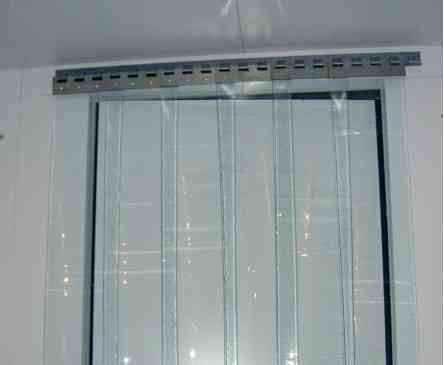 Мягкие окна, шторы пвх, гибкое стекло, ленточные завесы, силиконовые завесы, тенты Донецк