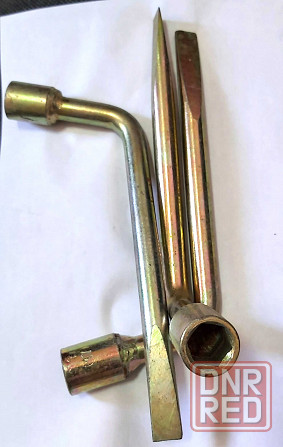 Ключ баллонный Г-образный 17 мм, изогнутый, с монтажной лопаткой, оцинкованный, СССР. Донецк - изображение 6