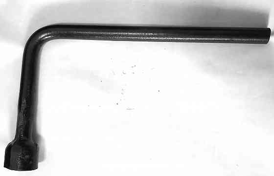 Ключ баллонный изогнутый 22 мм, Г-образный, торцовый, черный, СССР. Донецк