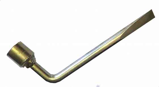 Ключ баллонный Г-образный 22 мм, изогнутый, с монтажной лопаткой, оцинкованный, СССР. Макеевка