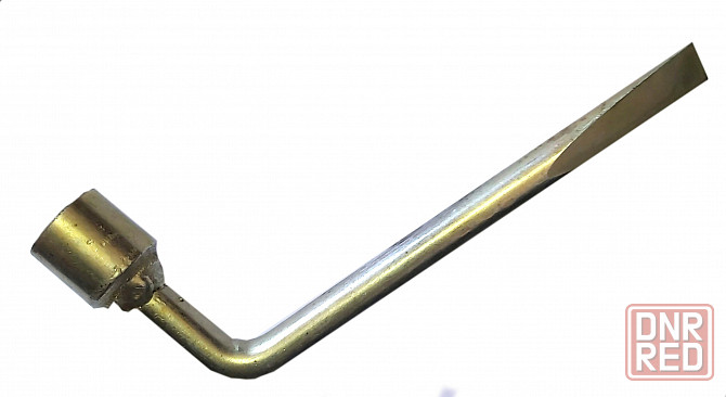 Ключ баллонный Г-образный 22 мм, изогнутый, с монтажной лопаткой, оцинкованный, СССР. Макеевка - изображение 1