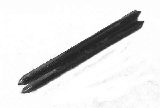 Метчик М3х0,5, к-т из 2 шт, ручной, У12А, 42х17 мм, основной шаг, СССР. Макеевка