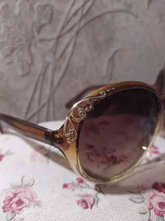 Женские солнцезащитные очки с вензелями Макеевка
