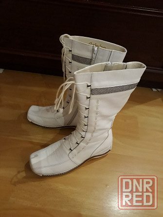 Женские кожаные сапожки размеры 38, 39 Донецк - изображение 1