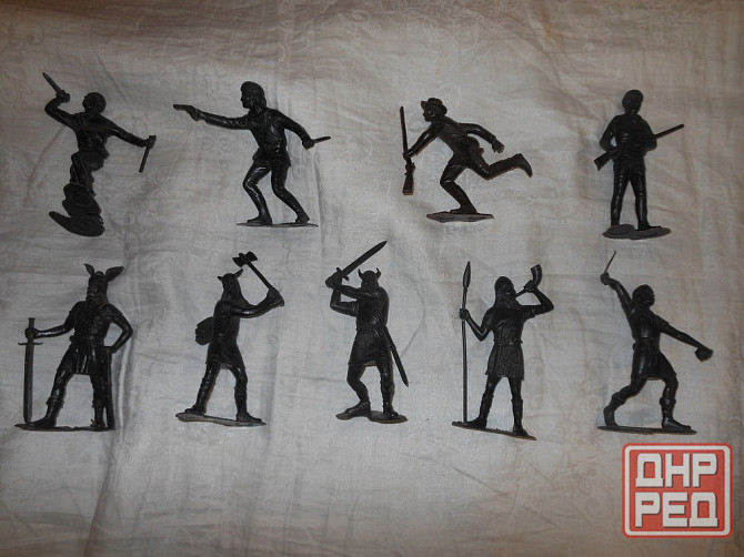 Солдатики дзи большие и малые. Енакиево - изображение 7