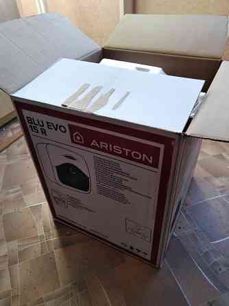 Накопительный электрический водонагреватель Ariston ABS BLU EVO RS 15 Мариуполь