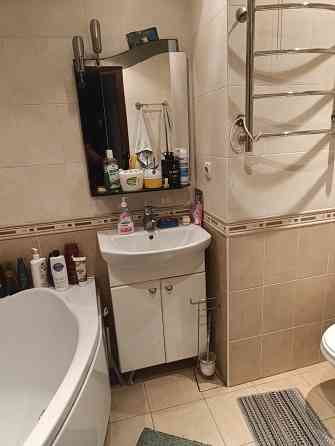 Посуточно 2 комн Южный автовокзал Оцкб круглосуточной водой !!!!!! Укомплетована Донецк