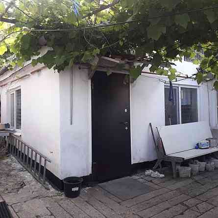продам дом в районе Цирка Донецк